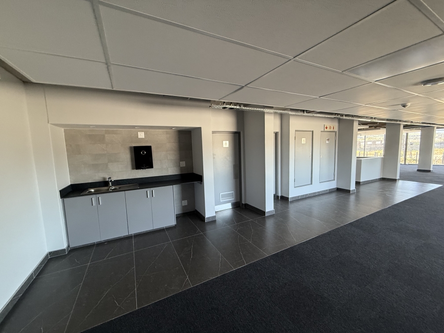 To Let commercial Property for Rent in Blackheath Industrial Western Cape